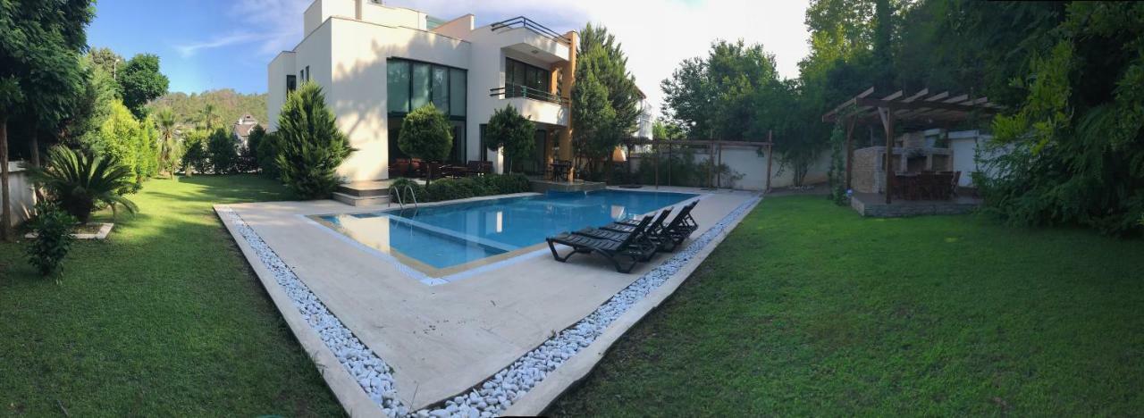 Villa Diva เกเมร์ ภายนอก รูปภาพ